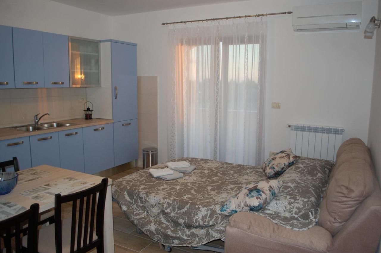 Apartmani Diana Новиград Экстерьер фото