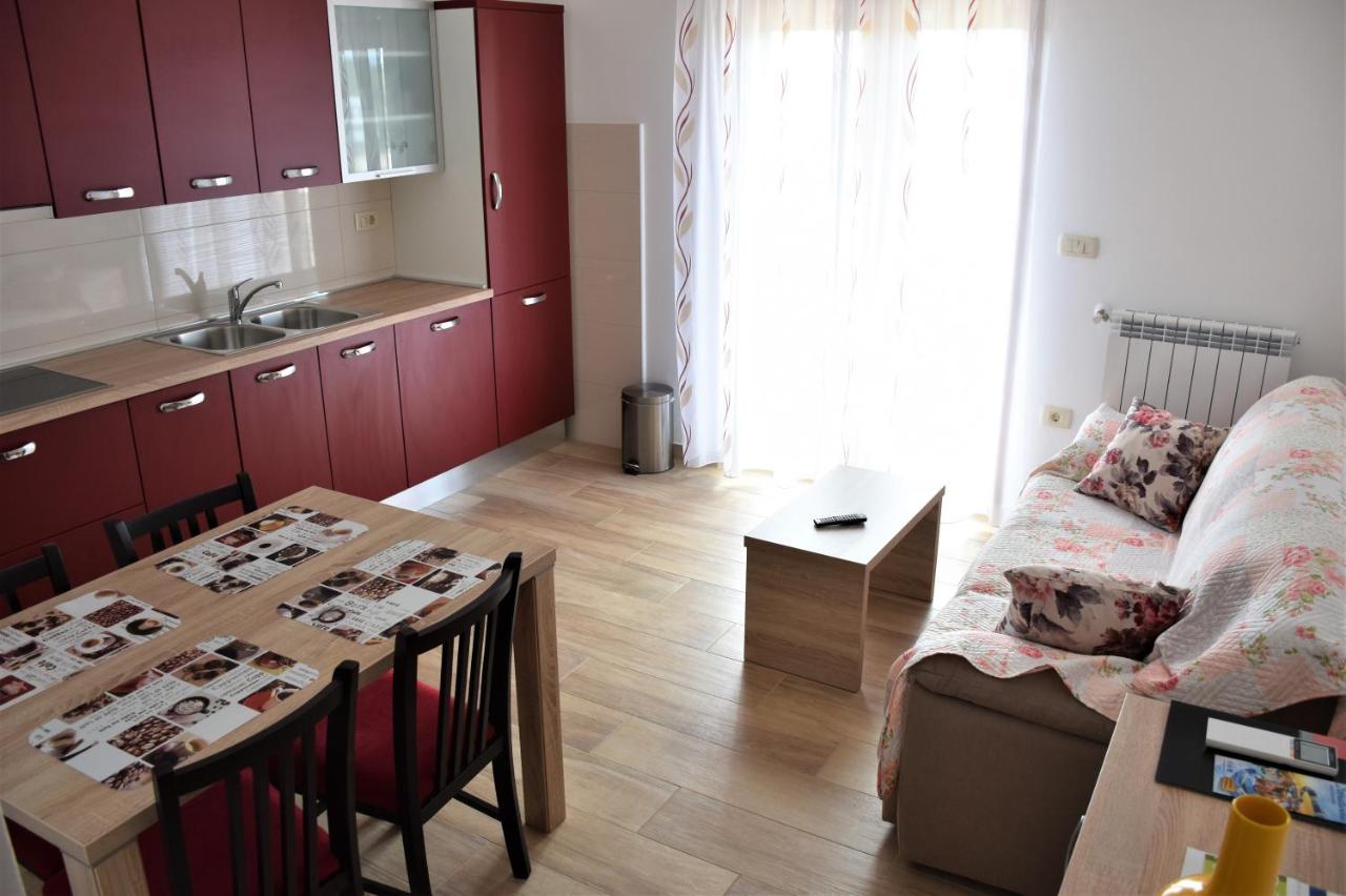 Apartmani Diana Новиград Экстерьер фото